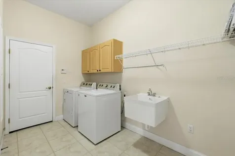5646 Hillview Court Lakeland FL 33810