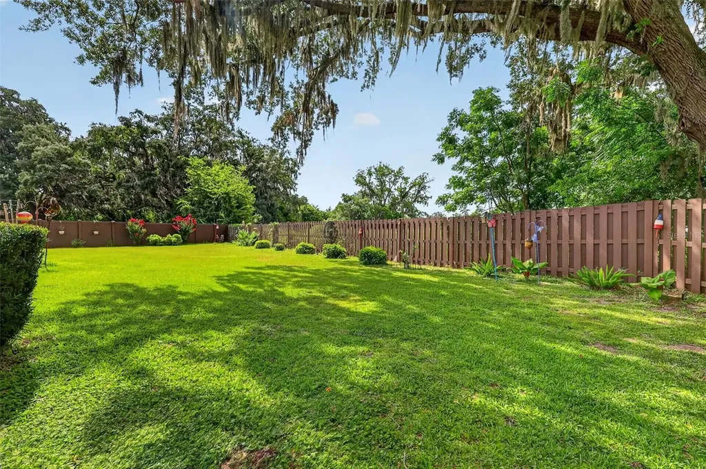 11387 Zimmerman Path Oxford FL 34484
