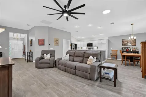 11387 Zimmerman Path Oxford FL 34484