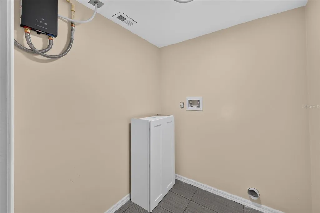 116 S Glenwood Avenue Orlando FL 32803