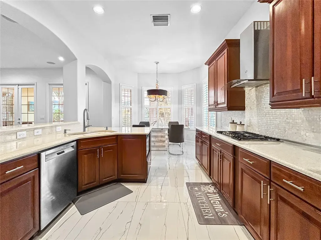 432 Islebay Drive Apollo Beach FL 33572