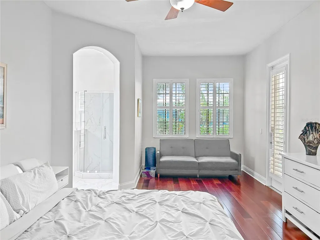 432 Islebay Drive Apollo Beach FL 33572