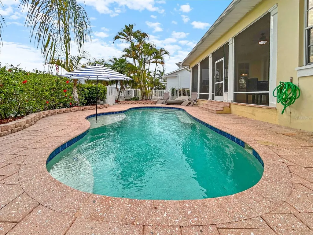 432 Islebay Drive Apollo Beach FL 33572