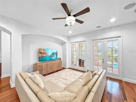 432 Islebay Drive Apollo Beach FL 33572