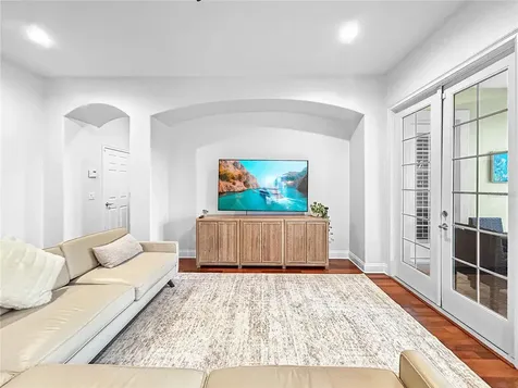 432 Islebay Drive Apollo Beach FL 33572