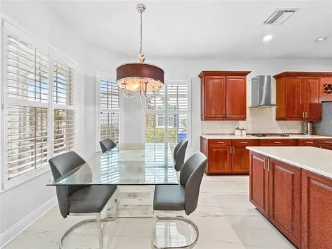 432 Islebay Drive Apollo Beach FL 33572
