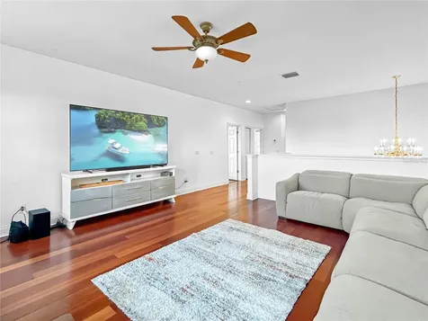 432 Islebay Drive Apollo Beach FL 33572