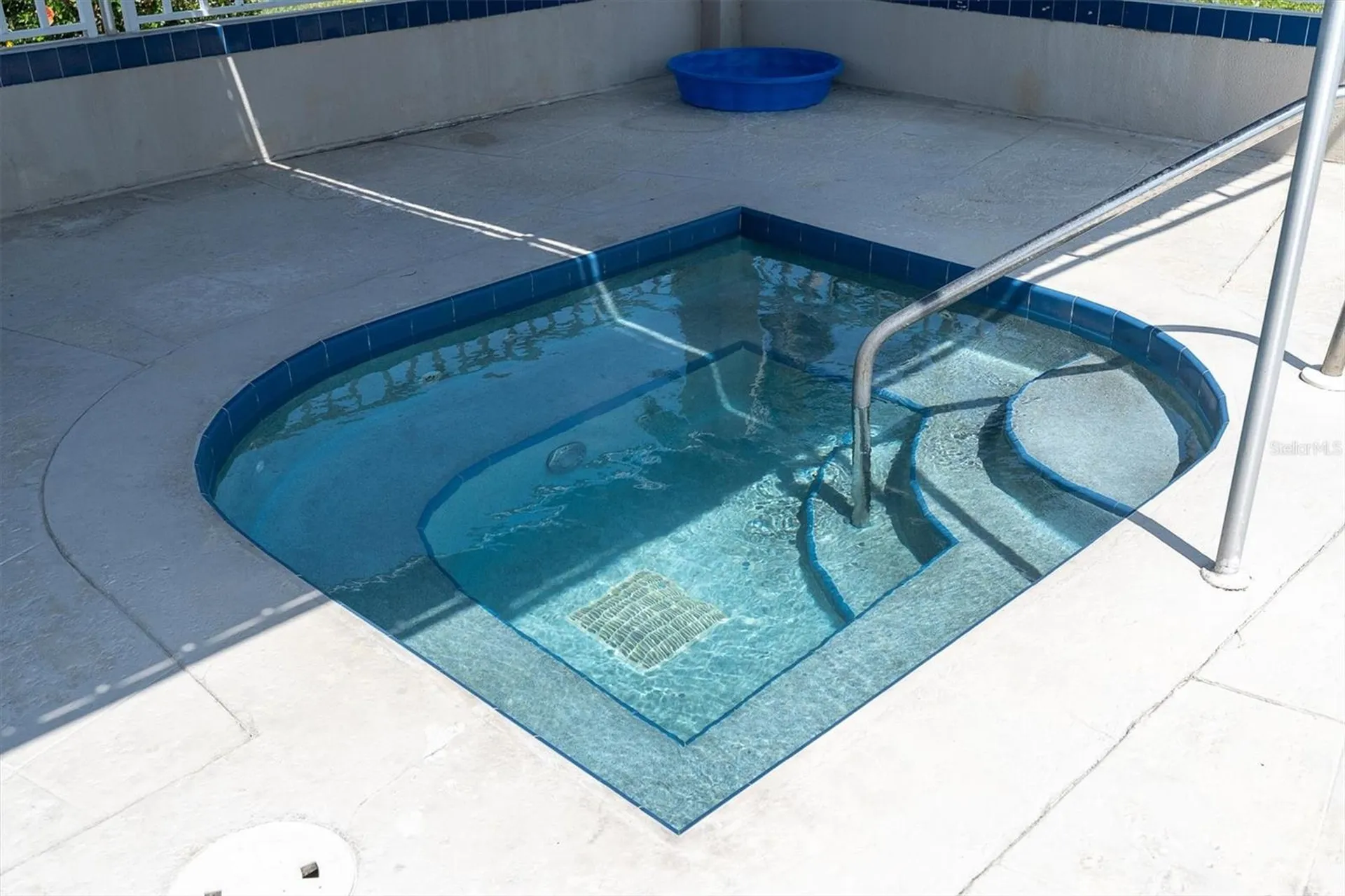 6000 Bahia Del Mar Circle St Petersburg FL 33715