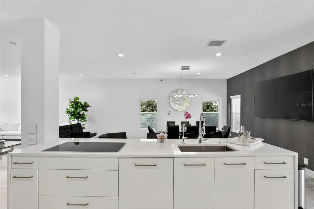7035 Brescia Way Orlando FL 32819