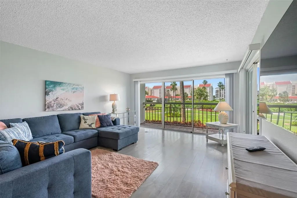7871 Sailboat Key Boulevard S South Pasadena FL 33707