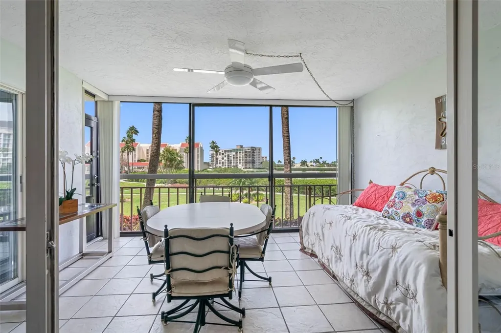7871 Sailboat Key Boulevard S South Pasadena FL 33707