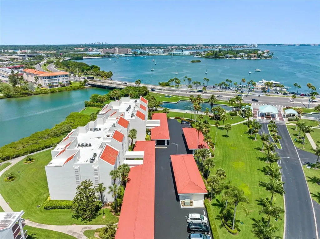 7871 Sailboat Key Boulevard S South Pasadena FL 33707