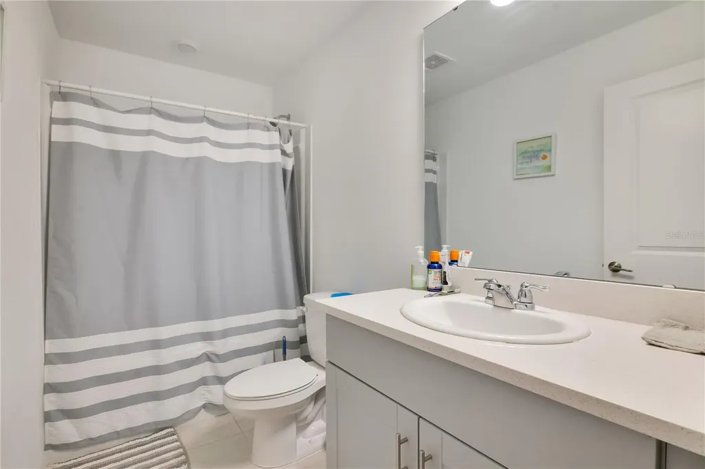2986 Canary Avenue Davenport FL 33837