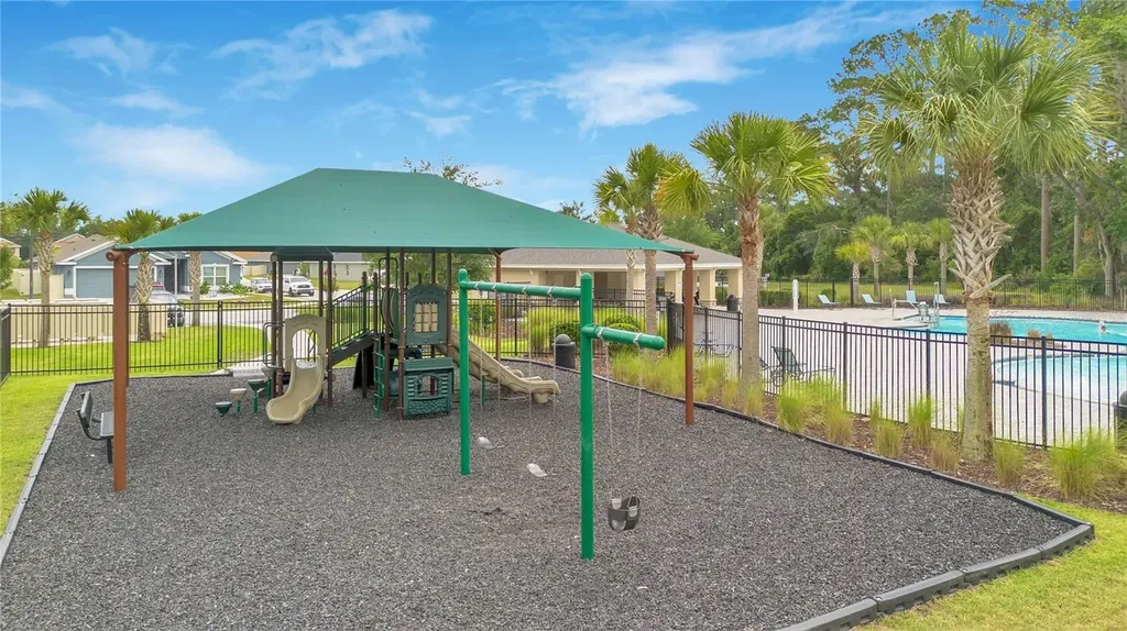 2986 Canary Avenue Davenport FL 33837
