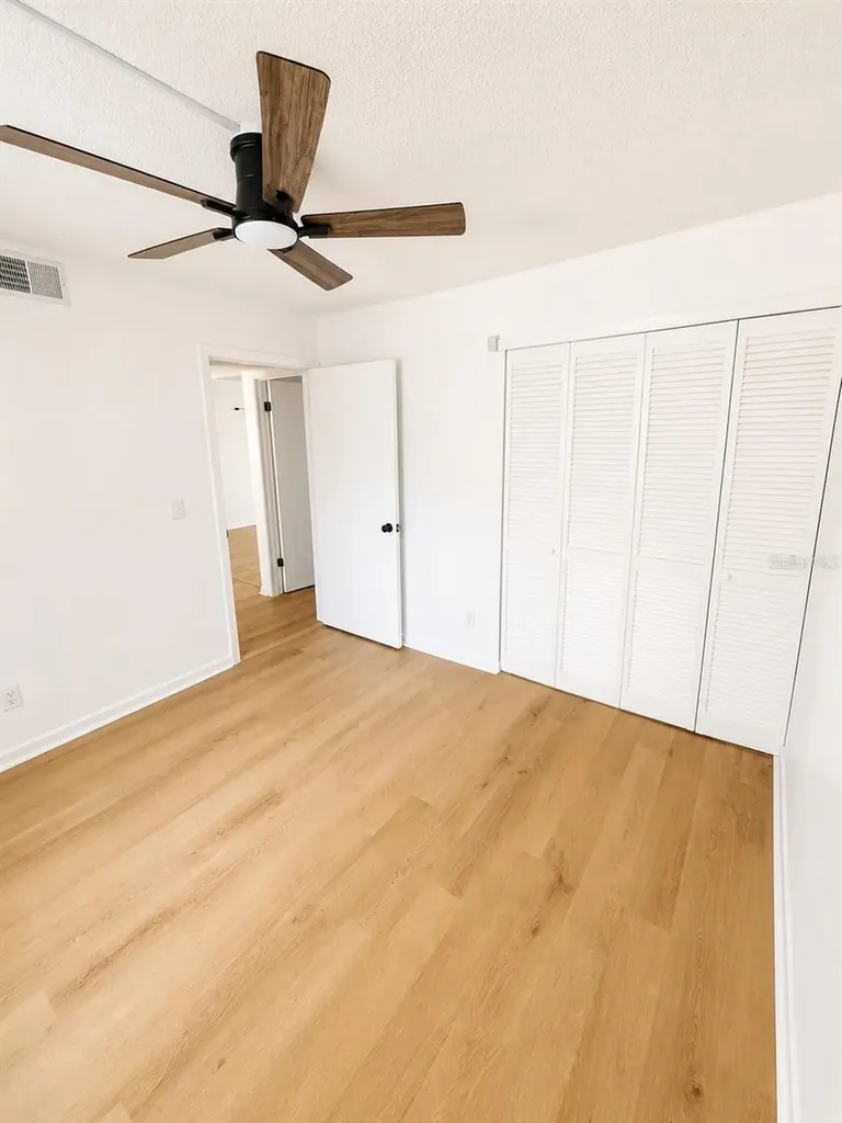 1420 Oak Hill Drive Dunedin FL 34698