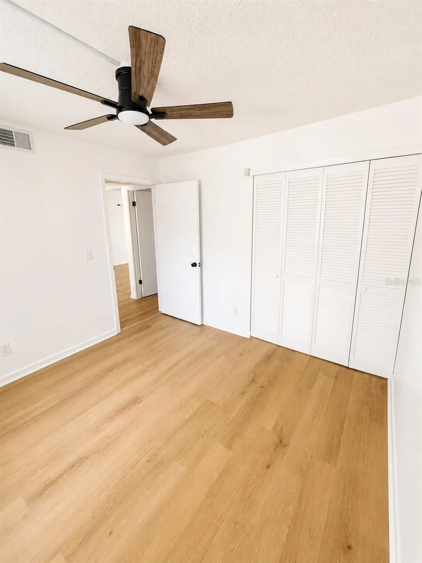 1420 Oak Hill Drive Dunedin FL 34698
