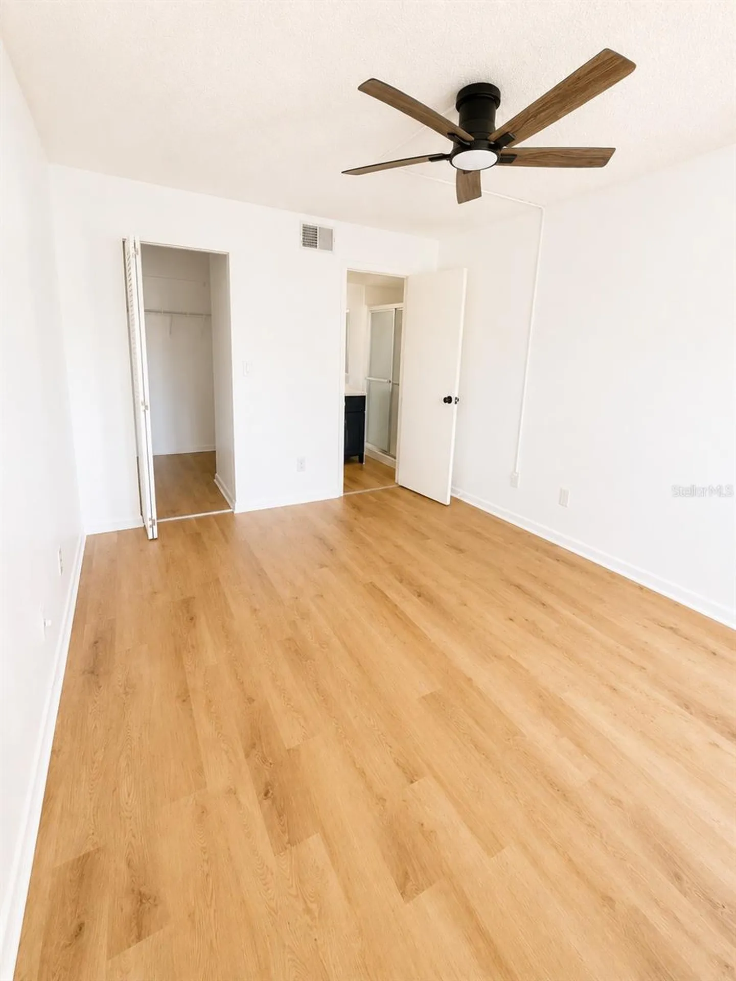 1420 Oak Hill Drive Dunedin FL 34698