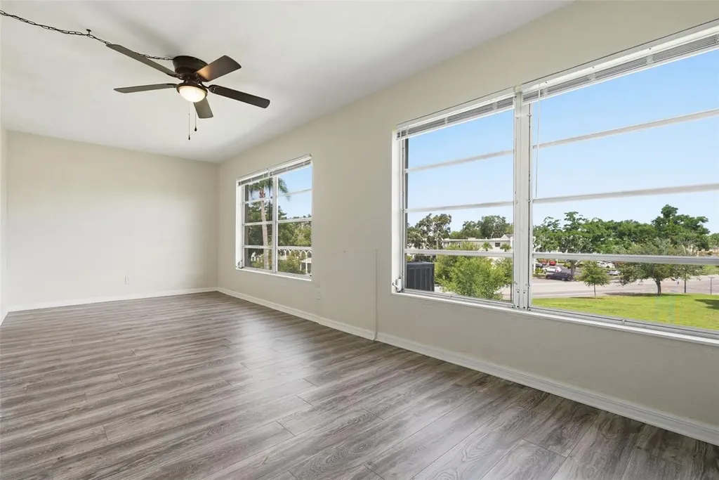 2434 Australia Way E Clearwater FL 33763