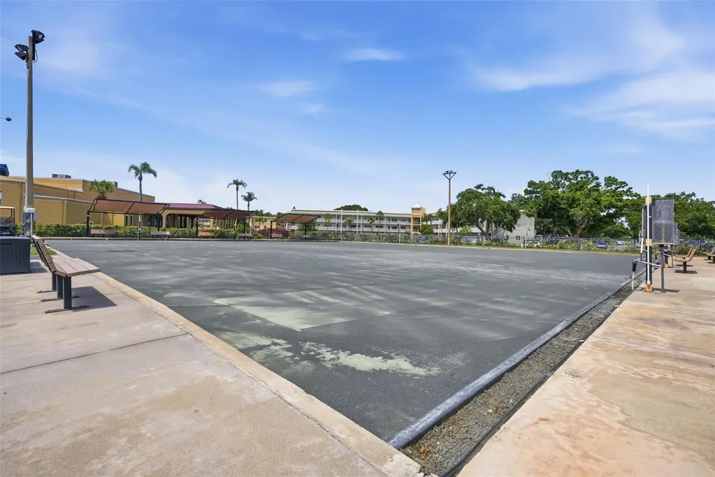 2434 Australia Way E Clearwater FL 33763