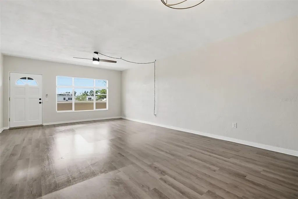 2434 Australia Way E Clearwater FL 33763