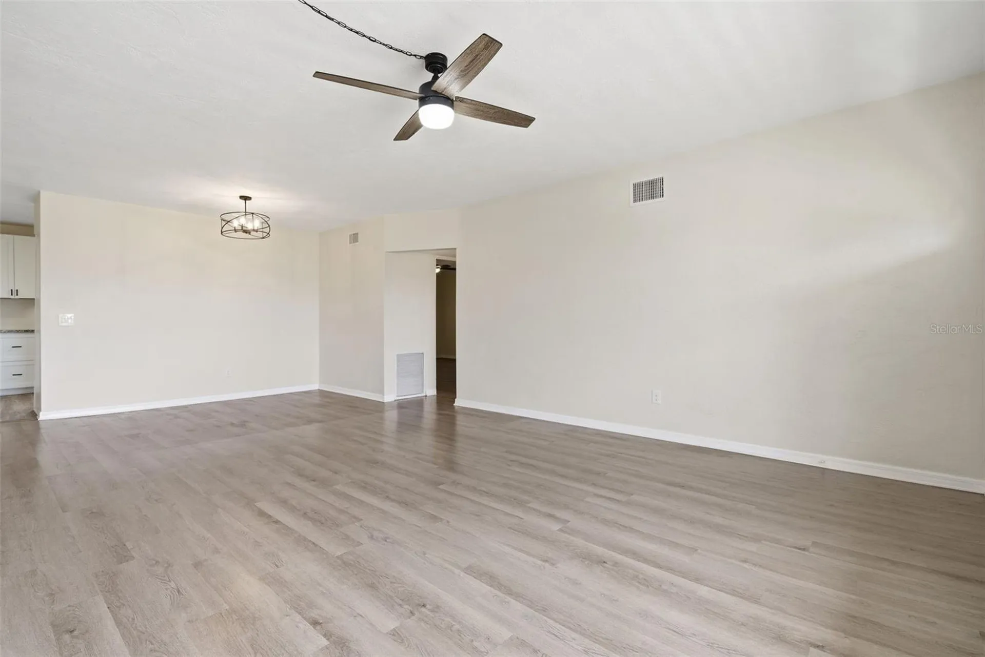 2434 Australia Way E Clearwater FL 33763