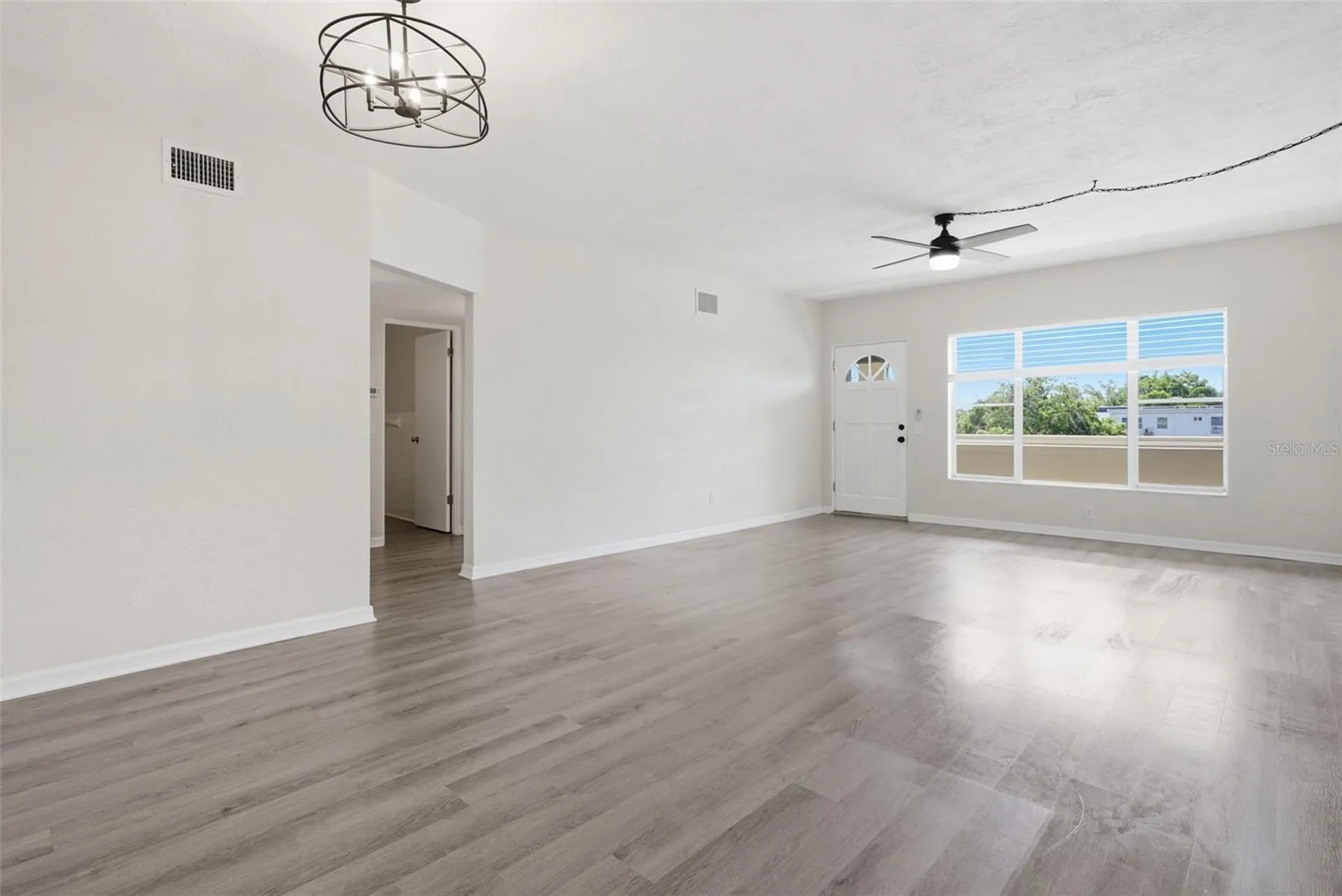 2434 Australia Way E Clearwater FL 33763