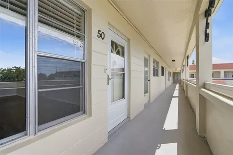 2434 Australia Way E Clearwater FL 33763