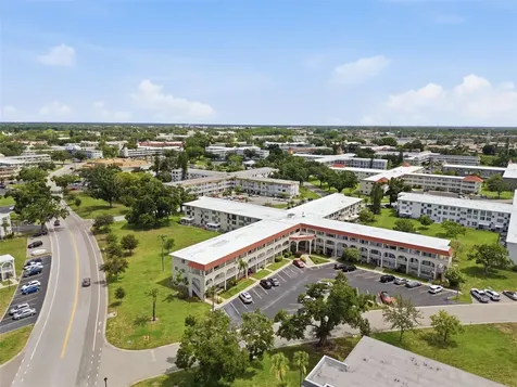 2434 Australia Way E Clearwater FL 33763