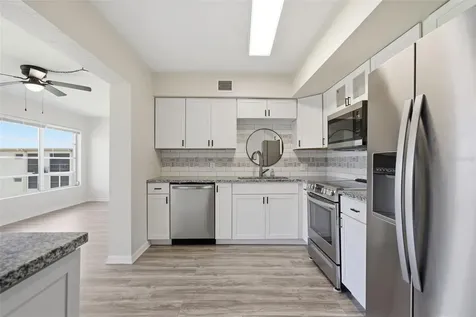 2434 Australia Way E Clearwater FL 33763