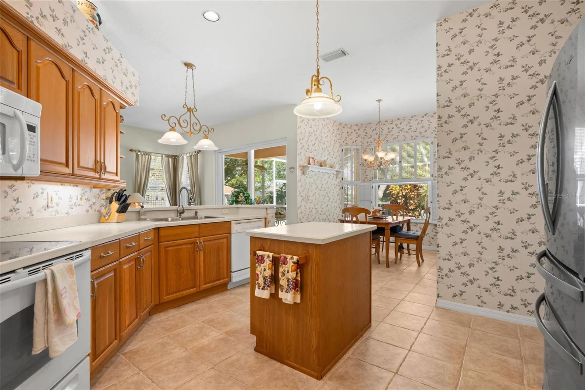 895 Whippoorwill Drive Palm Harbor FL 34683