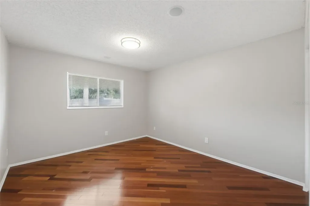 1512 Bay View Street Tarpon Springs FL 34689