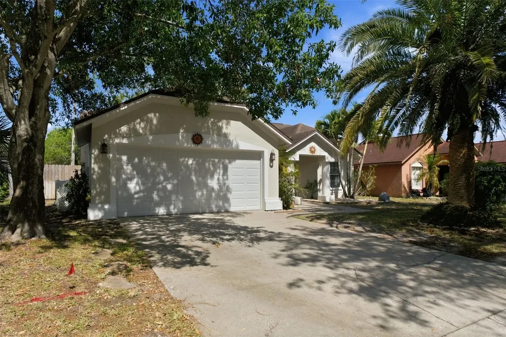 1512 Bay View Street Tarpon Springs FL 34689