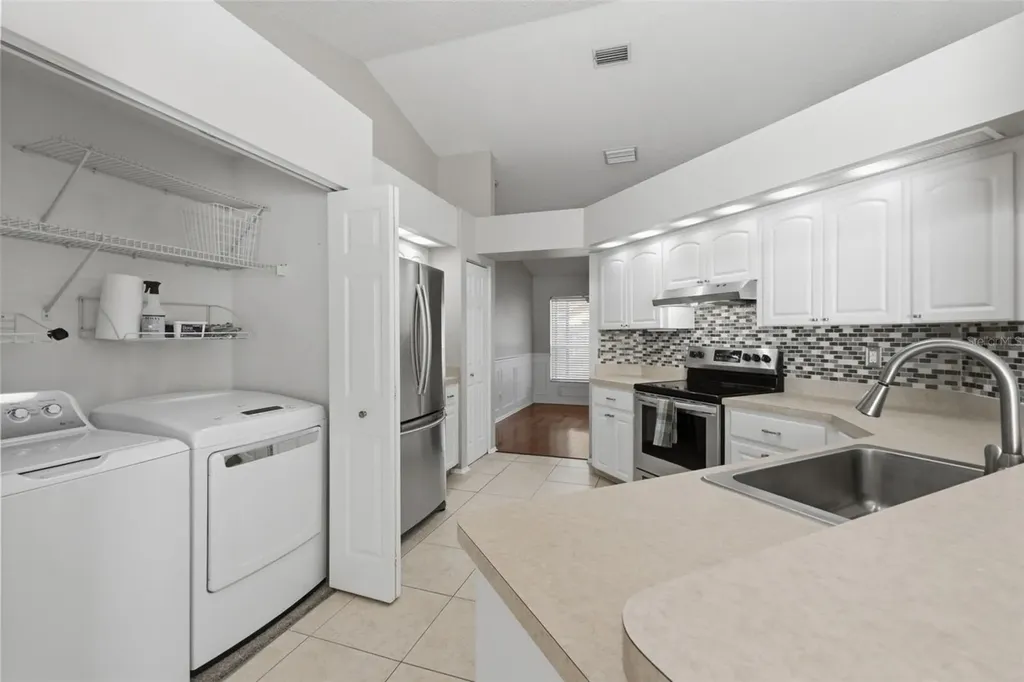 1512 Bay View Street Tarpon Springs FL 34689