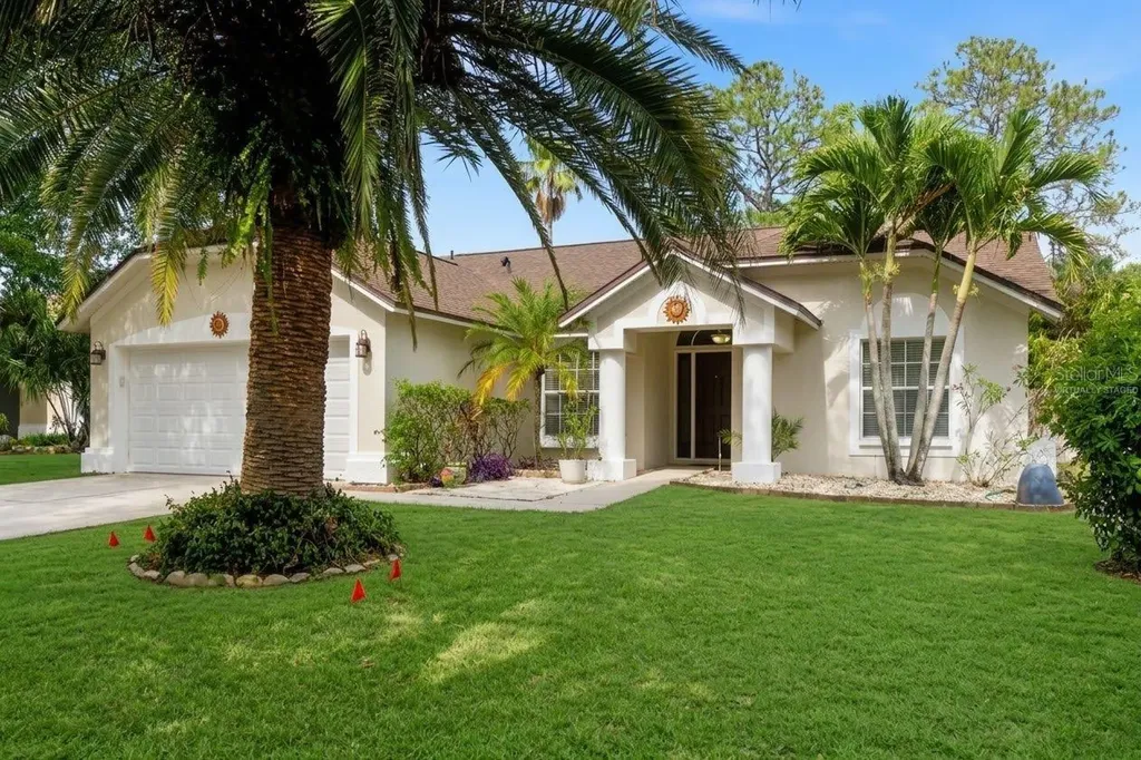 1512 Bay View Street Tarpon Springs FL 34689