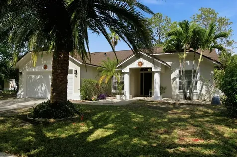 1512 Bay View Street Tarpon Springs FL 34689