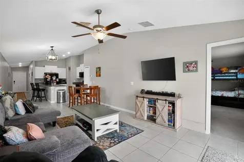 4507 Eternal Prince Drive Sun City Center FL 33573
