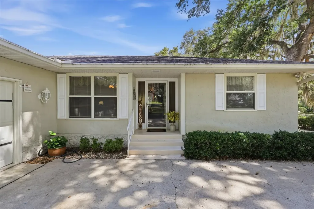 561 SE 28th Street Melrose FL 32666