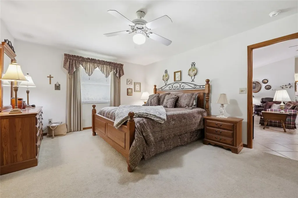 561 SE 28th Street Melrose FL 32666