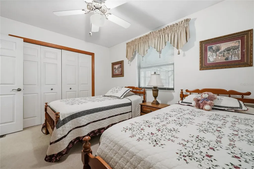 561 SE 28th Street Melrose FL 32666