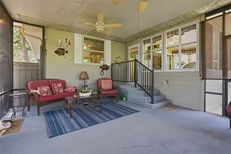 561 SE 28th Street Melrose FL 32666