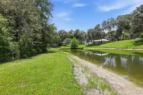 561 SE 28th Street Melrose FL 32666
