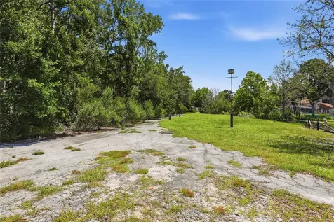 561 SE 28th Street Melrose FL 32666