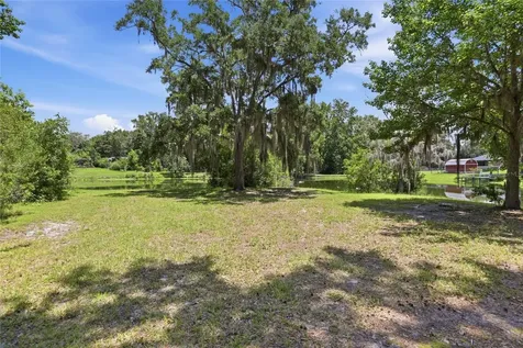 561 SE 28th Street Melrose FL 32666
