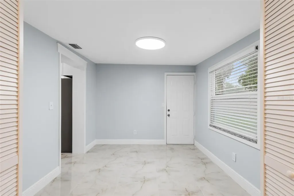 3009 E Flora Street Tampa FL 33610