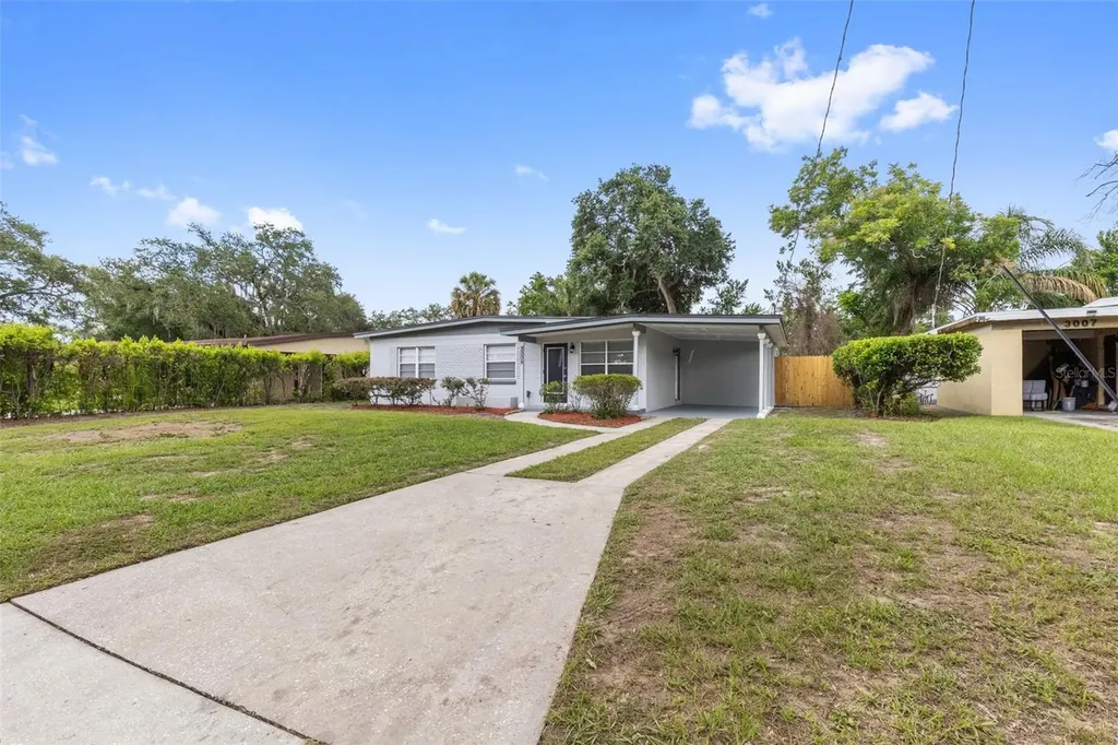 3009 E Flora Street Tampa FL 33610