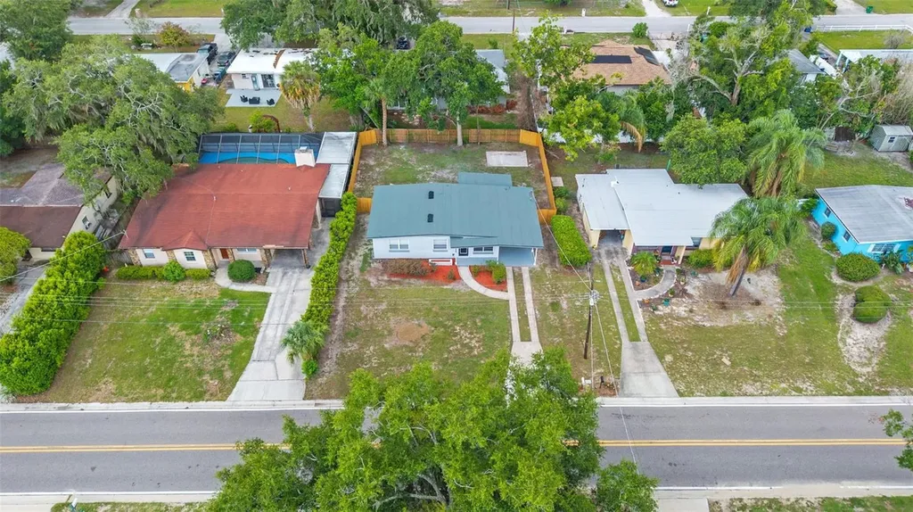 3009 E Flora Street Tampa FL 33610