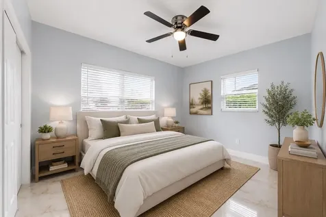 3009 E Flora Street Tampa FL 33610