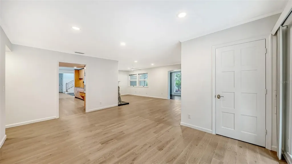 1770 S Oval Drive Sarasota FL 34239