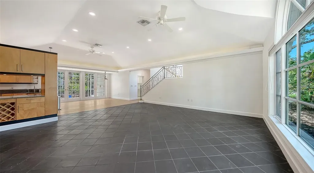1770 S Oval Drive Sarasota FL 34239
