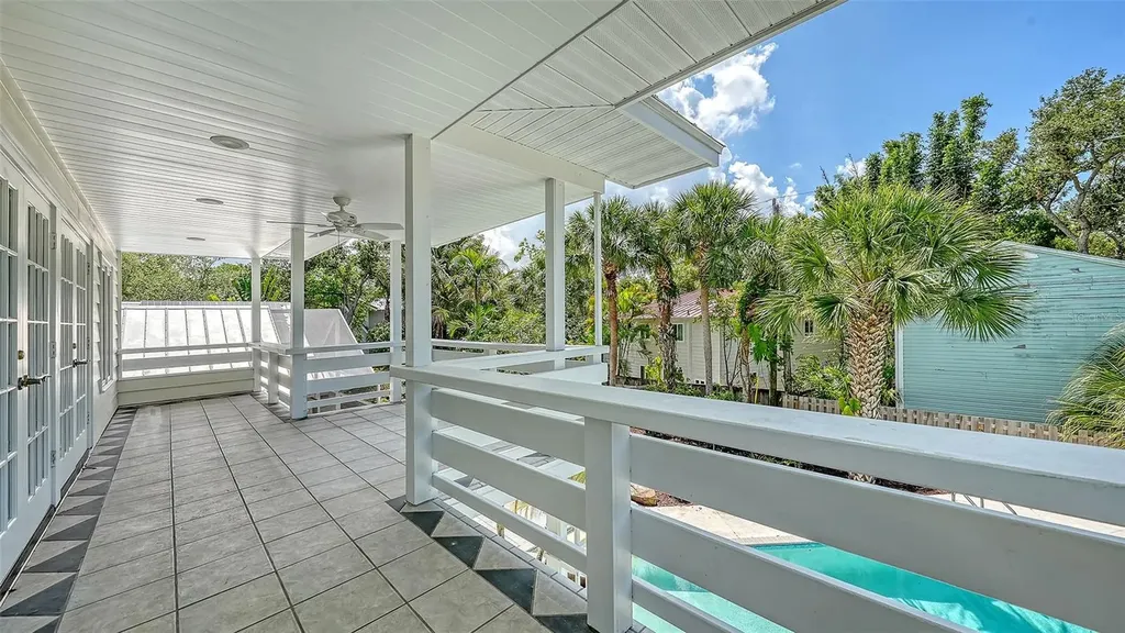 1770 S Oval Drive Sarasota FL 34239